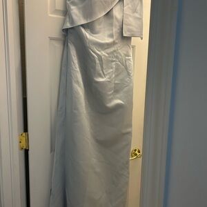 Elegant Light Gray Strapless Gown